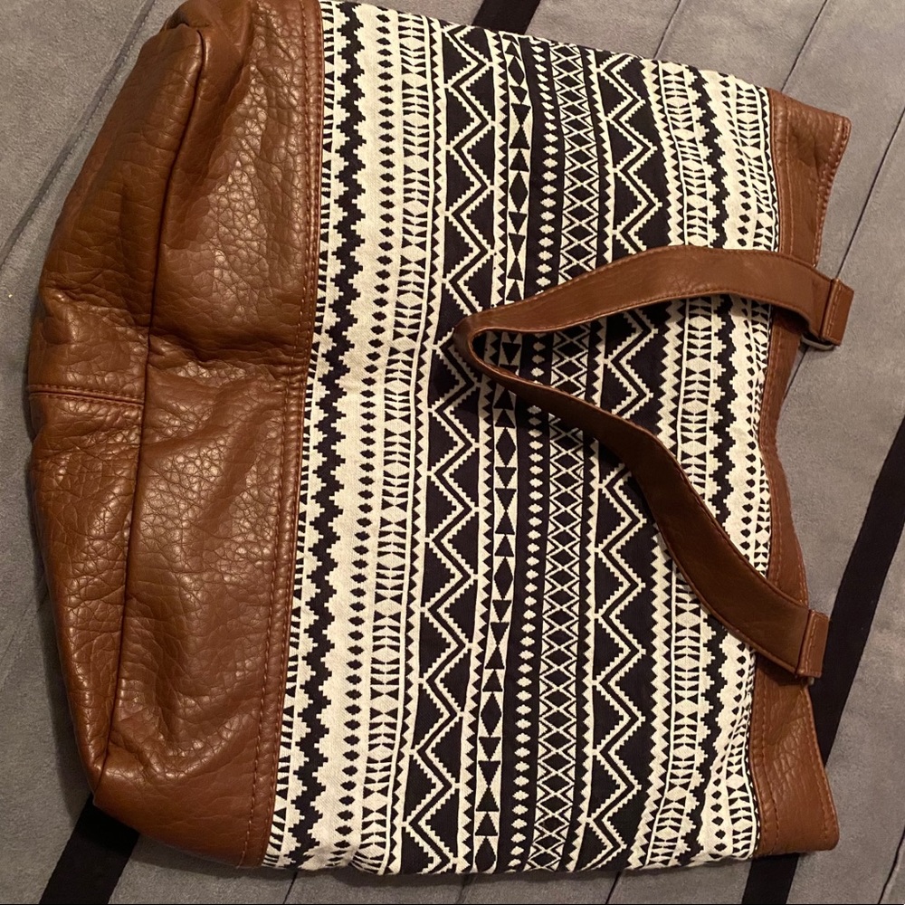 Boho Tote - Picture 3 of 4